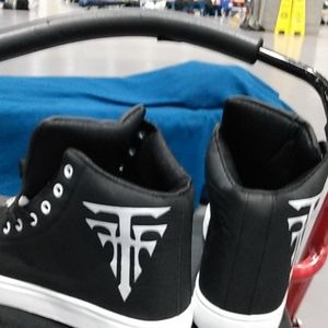 Men's running shoes high tops